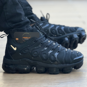 Vapormax Plus Preto (All Black)
