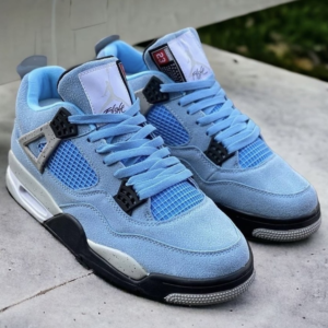 Jordan 4 Azul bebê